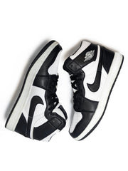 Air Jordan 1 Mid- Black