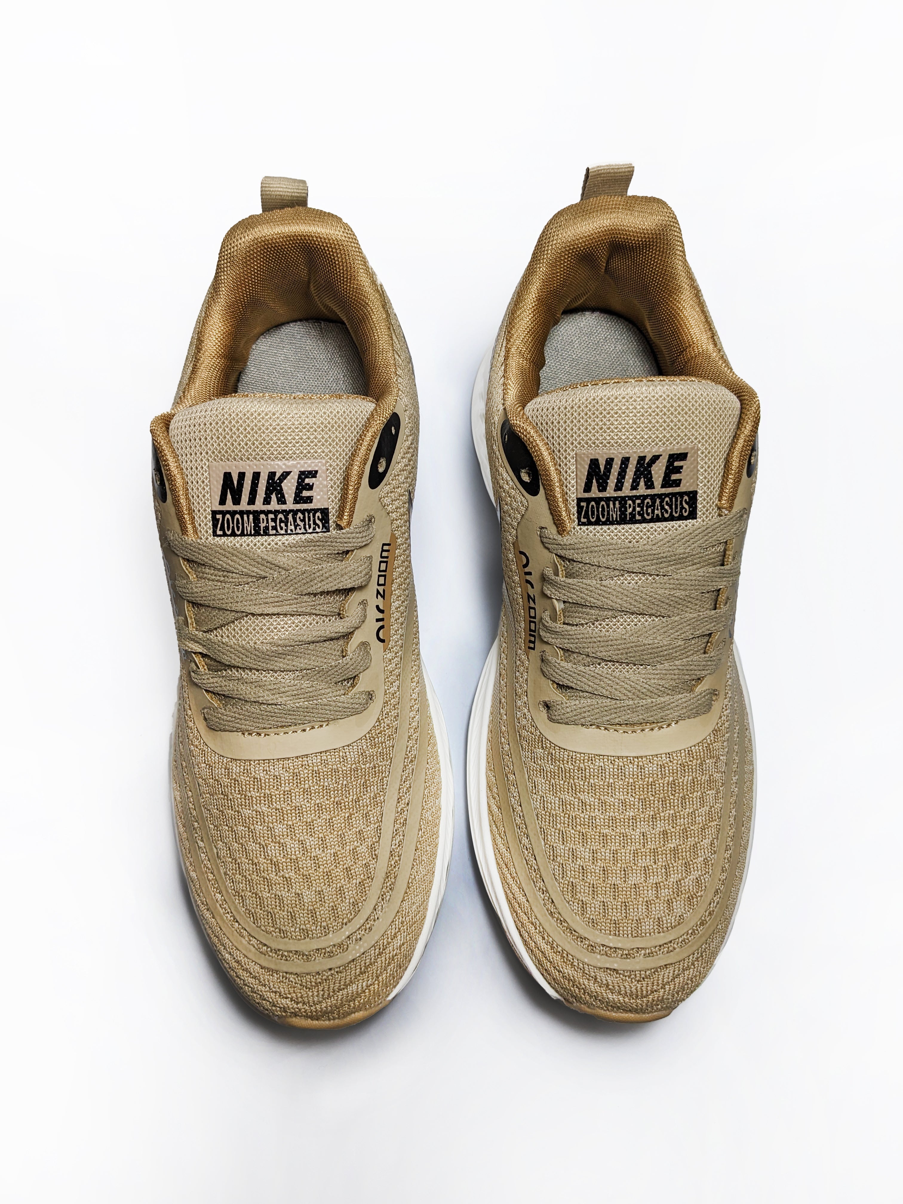 Nike Zoom A-09 Beige
