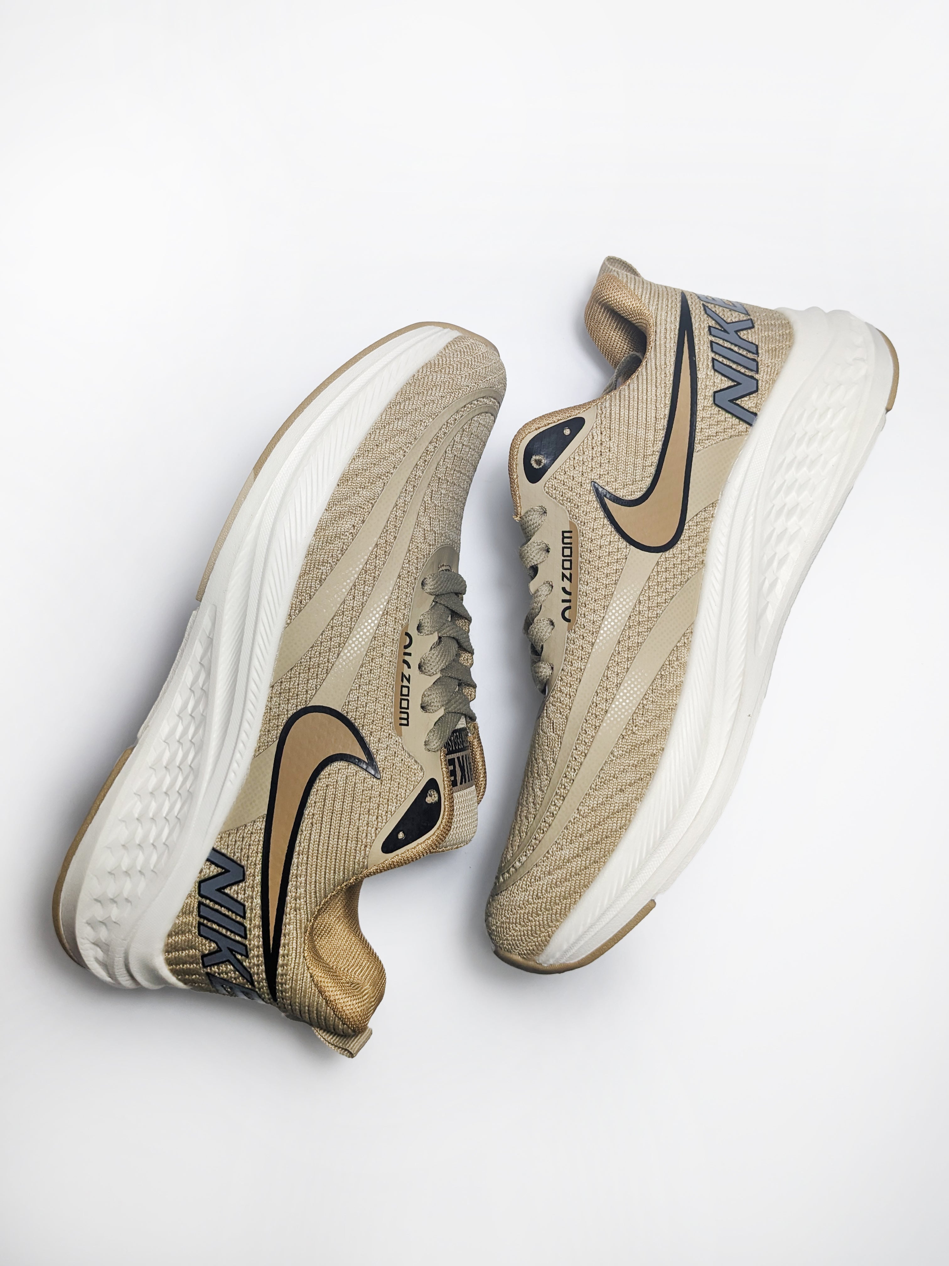 Nike Zoom A-09 Beige